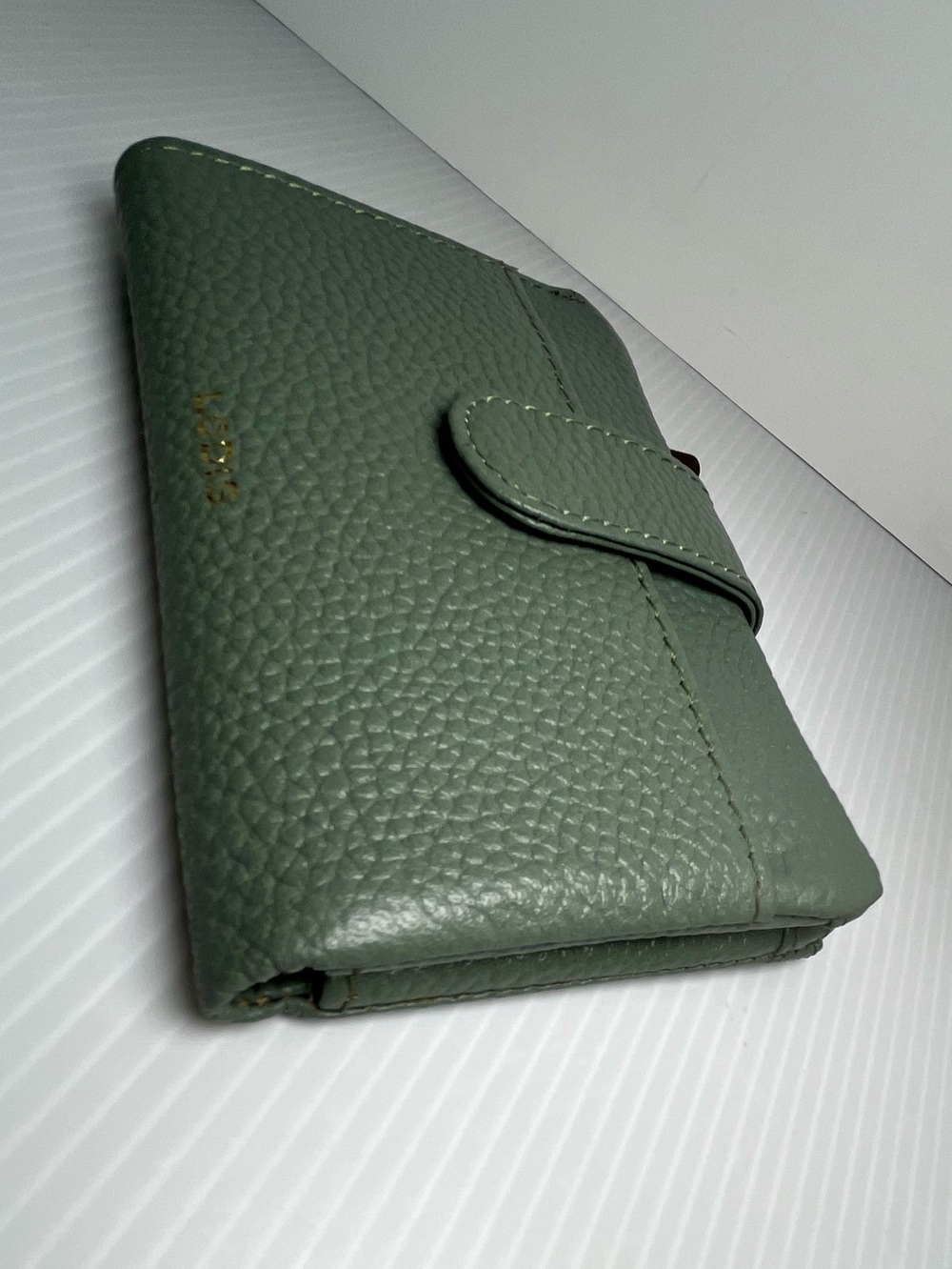 Lodis 1965 Genuine Pebbled Leather Rachel Bifold Wallet w/RFID Protection - Picture 10 of 11